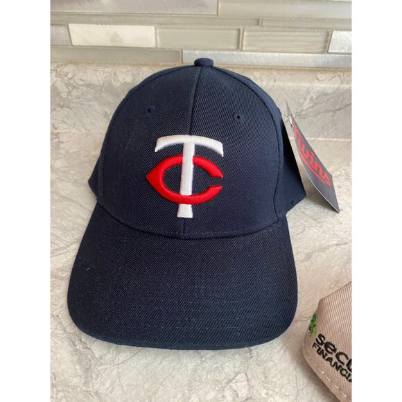 Lot of 3 Minnesota Twins Stadium Giveaway Baseball Hats - Picture 4 of 9